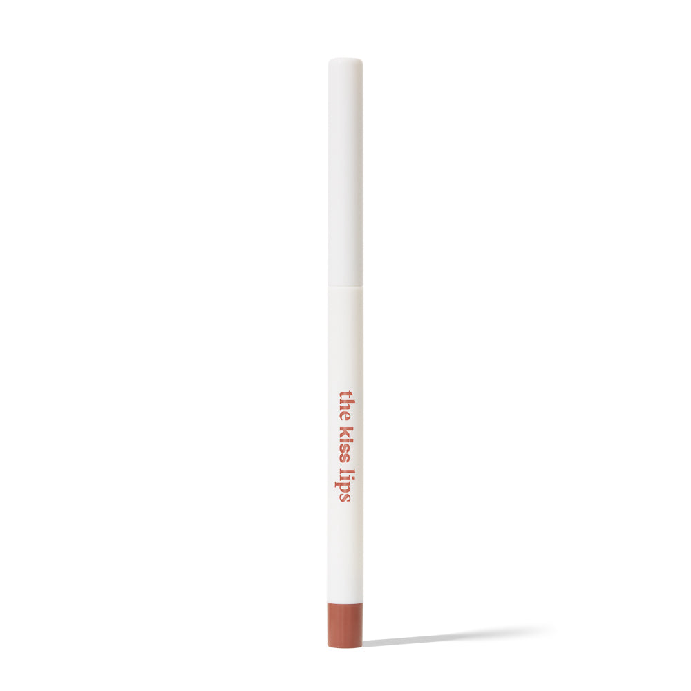 PAESE Cosmetics' lip liner contours lips gently, with darker shades adding definition and plumpness.