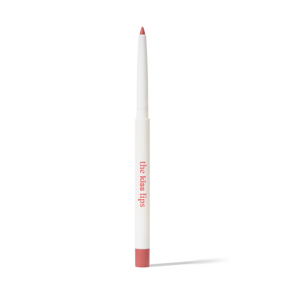 PAESE Cosmetics lip liner defines lips subtly, adds dimension, and a flattering result