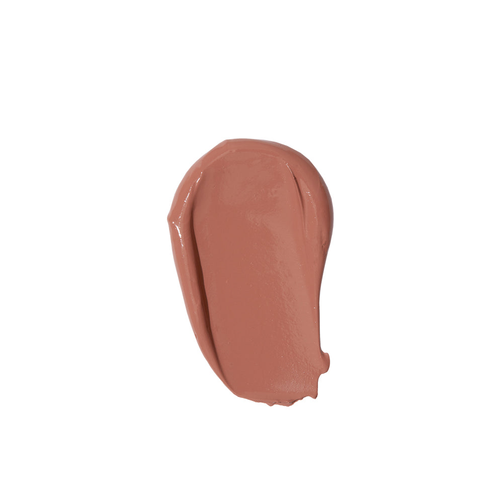 PAESE Cosmetics’ The Kiss Liquid Lipstick, with vitamin E, softens and hydrates lips.