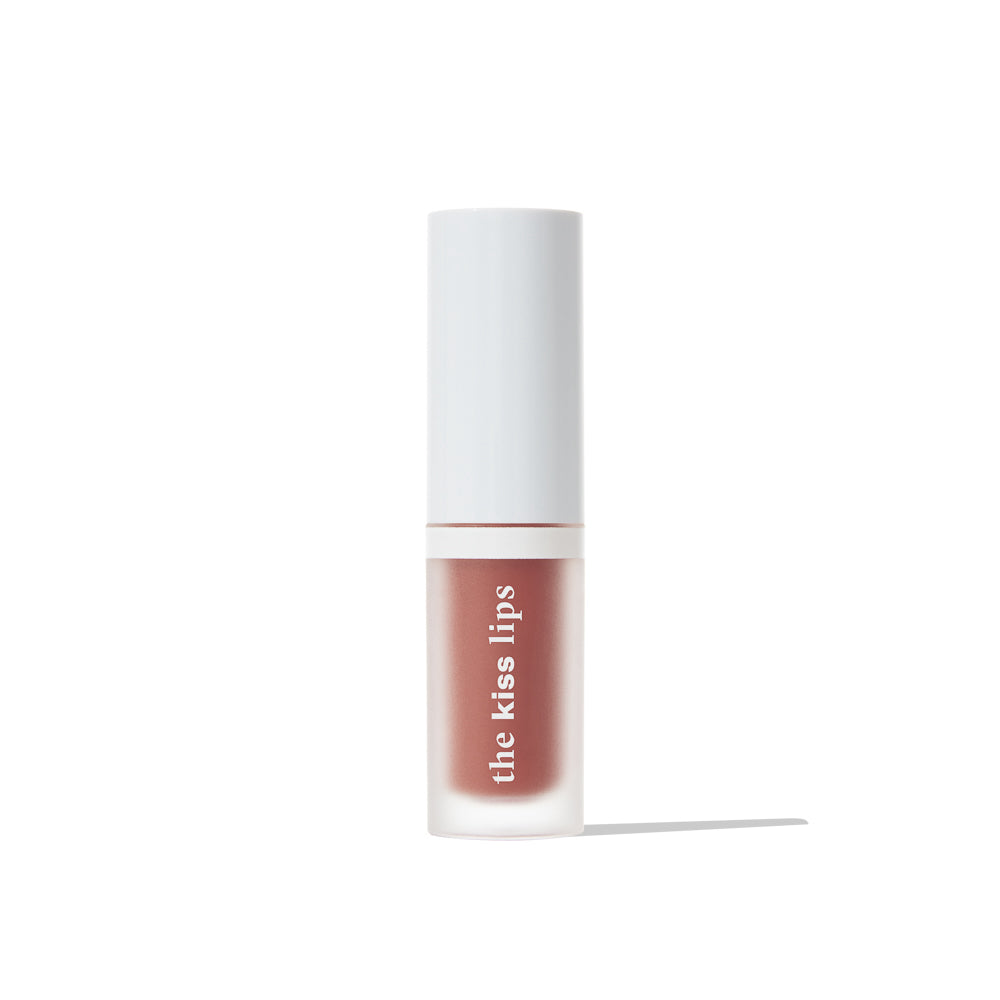 PAESE's The Kiss matte liquid lipstick gives vivid color and softens lips with vitamin E.
