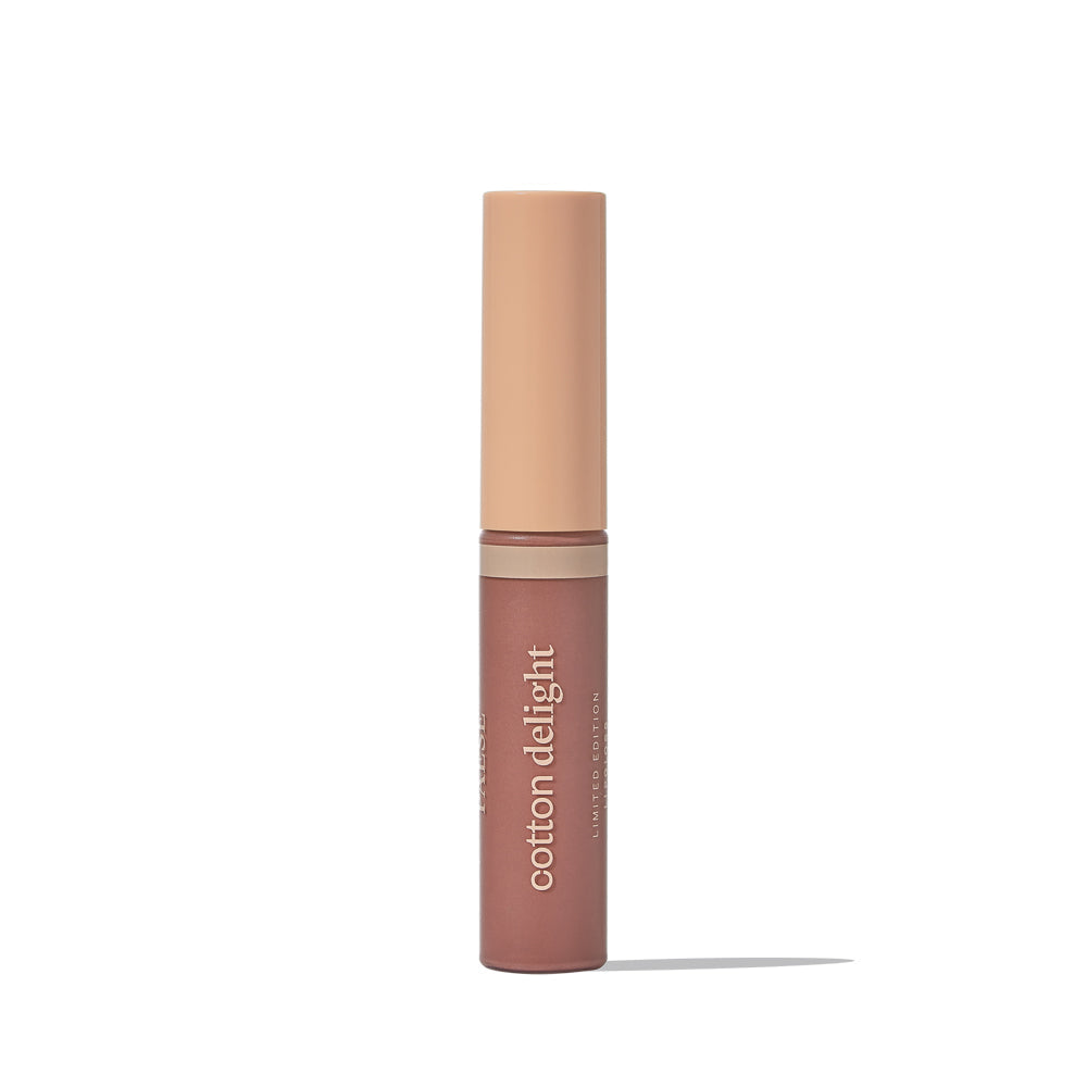 PAESE Cosmetics Cotton Delight Lipgloss is made with premium cotton flower seed oil, enhancing skin protection and providing antioxidants with high vitamin E levels.